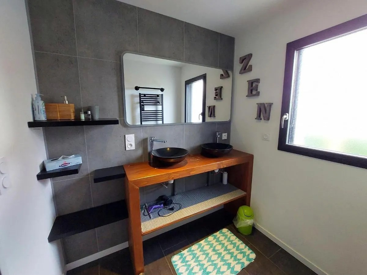 Cottage, St Pabu Saint-Pabu  Holiday home