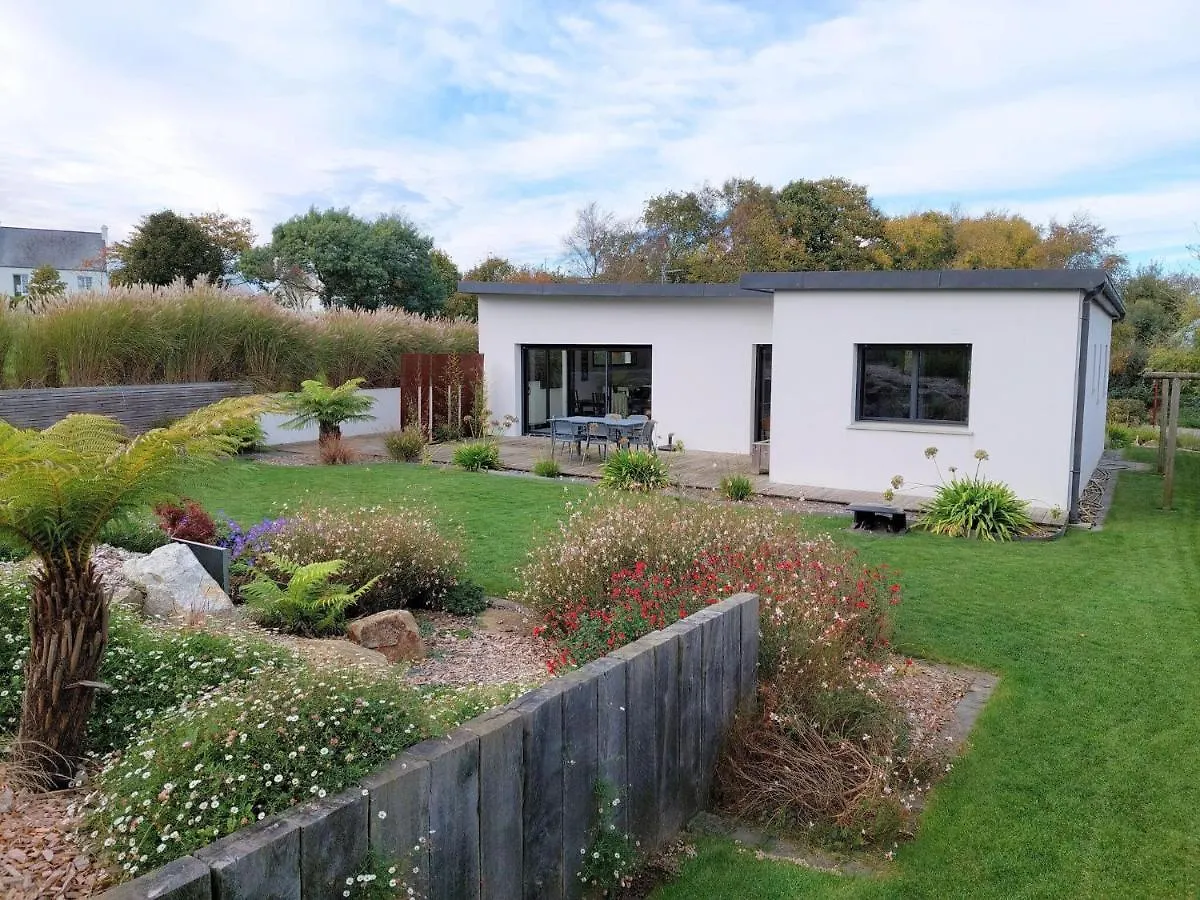 Holiday home Cottage, St Pabu Saint-Pabu  France